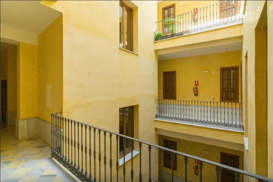 شقة Plaza Picasso مالقة المظهر الخارجي الصورة